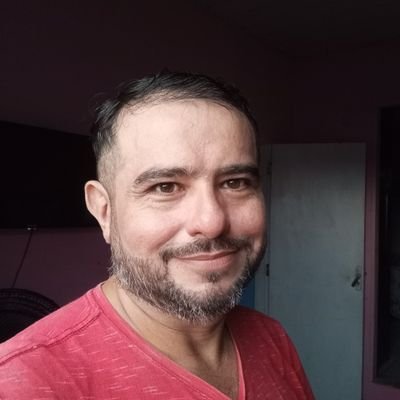 Mariano16118269's profile picture. Claro