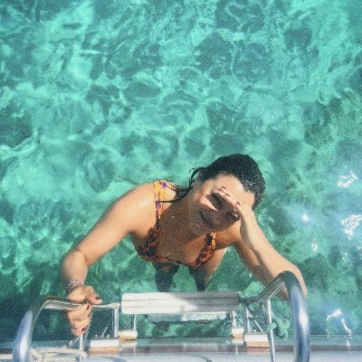 DianaRiveraZ's profile picture. focus on the good✨