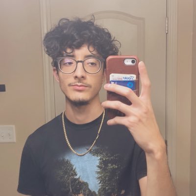 latinoo98's profile picture. Plants and Thoughts