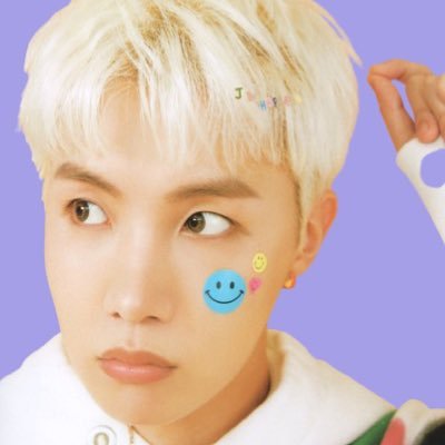hobishubbi's profile picture. ⟭⟬ are you ami? i’m ari aka jay’s girl | she/her | ‘94 ♋︎ infj | rapline h☻e | ptdla&lv ♡ hobipalooza d-day hots