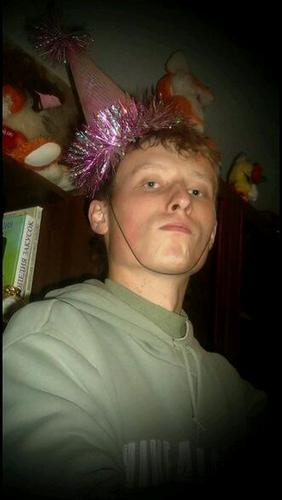 DIE4LAUGH's profile picture. 