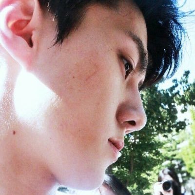 megokils's profile picture. Bismillah, calon orang sukses.