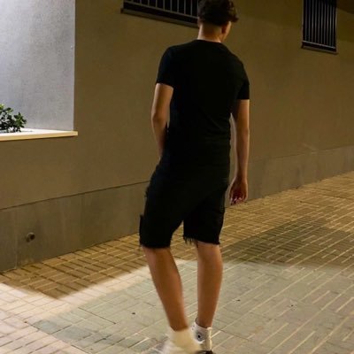 carloosmateeoo_'s profile picture. 