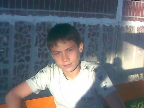 PopovZheka's profile picture. 