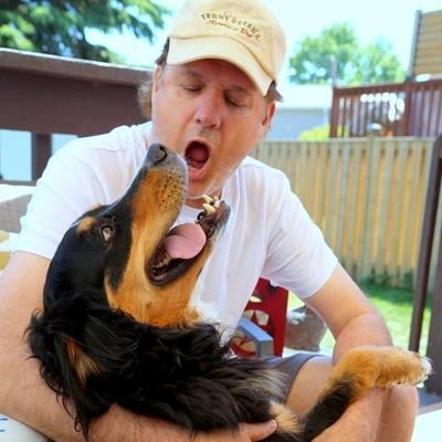 Cancer survivor (so far). Liberal Canuck with little patience for neocon fascist twatwaffles who want to fuck up the best country in the world.