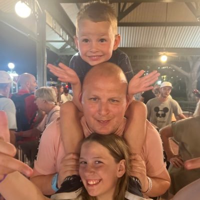 Project Lead - Mobilising Team @caerphillycbc | Former 🏓 🏴 | #CamArmy Infantry Founder | Experienced ⚽️ 👀 👦🏼 | Dad of 2 children and 3 dogs