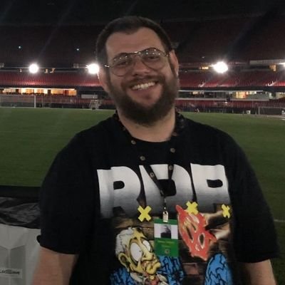 Jornalista desde 2004
Setorista do São Paulo FC no portal AVANTE MEU TRICOLOR (@avantmtricolor)
Adepto do Benfica
Tifoso di Roma
Ajax e Manchester United fan