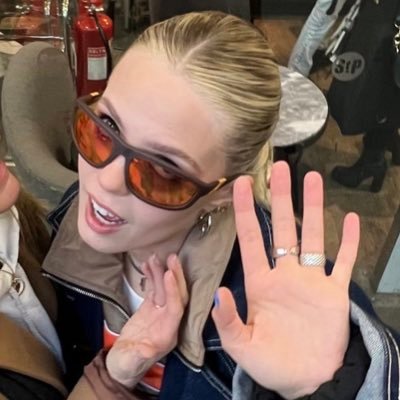 nossashiz's profile picture. she is my scar