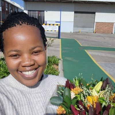 uMbaliLimba's profile picture. This gent❤️