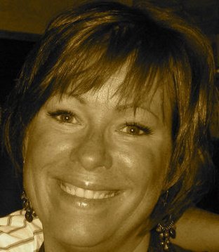 RobbinHilgert's profile picture. Surrounding myself with what matters most...good food, good wine and good friends.