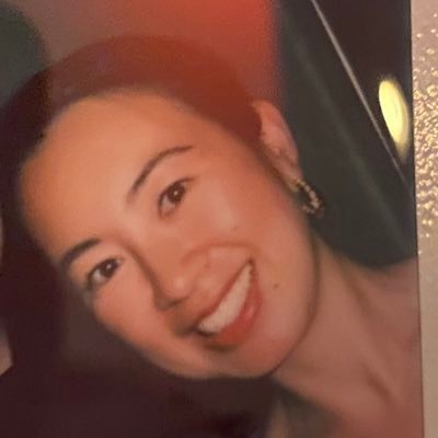 oliviahu_'s profile picture. gradatim ferociter