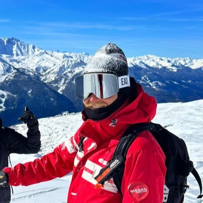 Frontothom's profile picture. 