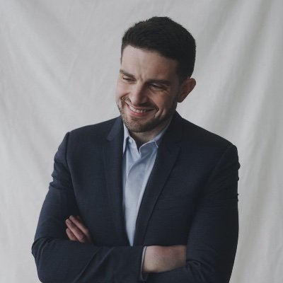 Chair, @opensociety, https://t.co/kYkKAWexqm. I’m more political. Support Zelensky, LGBTQ2S+7, and abortions. My pronouns are he/him.

(Parody)