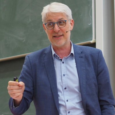 Professor of International Relations & Peace and Conflict Studies, @UniOsnabrueck 🇩🇪 Co-Director MA Conflict Studies & Peacebuilding, @uschneck.bsky.social