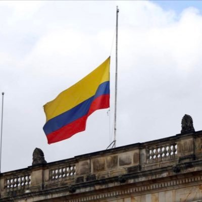 fernandobamon's profile picture. Nacido en santiago de Cali, abogado egresado de Universidad Libre...