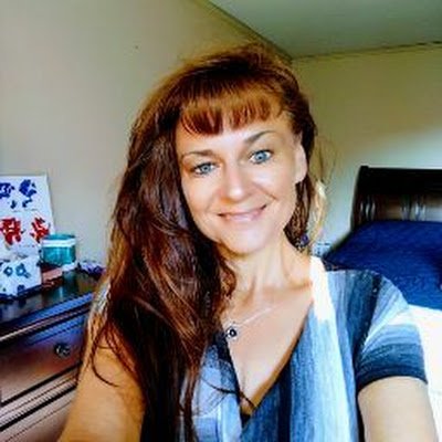 MaryC8355384833's profile picture. 