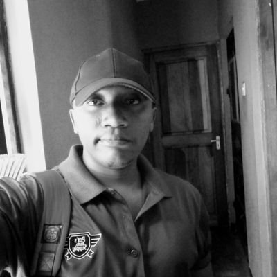 HomeboyLiving's profile picture. 👔 .