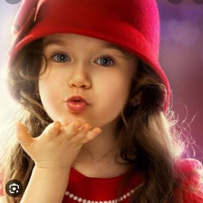 Thara__official's profile picture. 