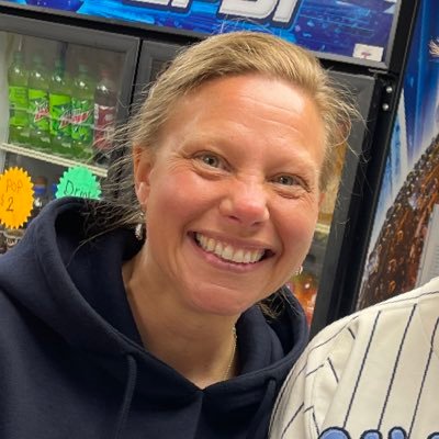 AllisonVincell's profile picture. 