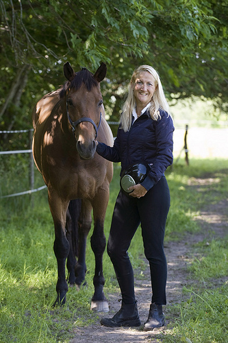 personvald (M) riksdagsledamot 🇸🇪 Skaraborg. 📘 Ordförande Interparlamentariska unionen. Ordförande Finanskommitten 🐴 Ryttarinna. 🎀 Rosabandet ambassadör.