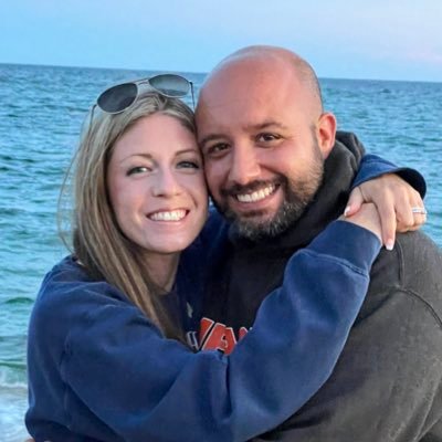 lyndsee_manna's profile picture. 