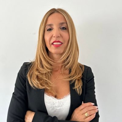 En búsqueda de nuevos retos profesionales. Doctora acreditada en Ciencias de la Actividad Física y del Deporte