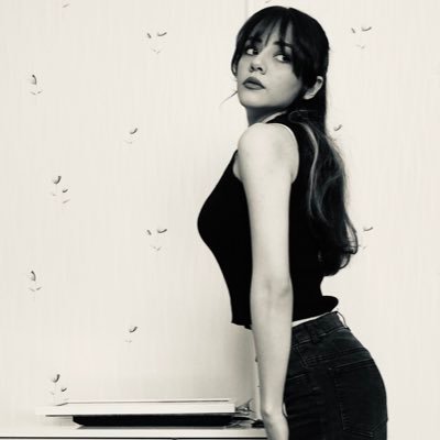 sagharstt's profile picture. HOPE./#NFT