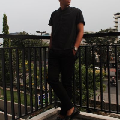 Nyoms9's profile picture. 