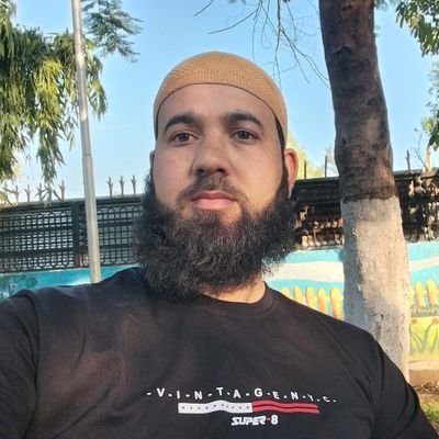 IlyasTantary's profile picture. کل نفس ڈائقہ الموت۔            
یقینا ہر ذی روح نے موت کا مزہ چکھنا  ہے