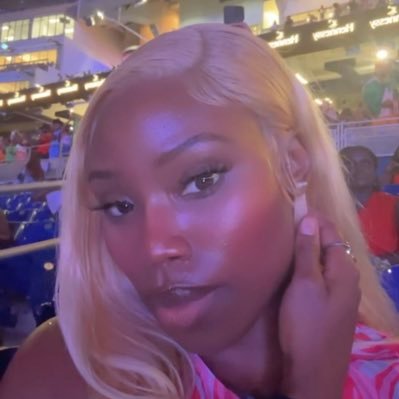 ShaarrO_'s profile picture. Genshin