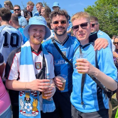 JackVonGrimm's profile picture. Emotional Mugger • COV