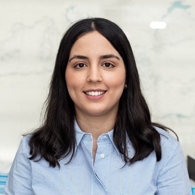 Political Scientist. Lawyer in the making | Moroccan roots, hatched in Lleida | @UPFBarcelona and @CEIbcn Alumna | Management Officer at @IEMed_
