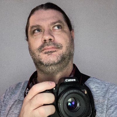 Software Engineer, Fotógrafo, praticante de #mototerapia - Se quiser saber mais, me pergunte: eu respondo 😊