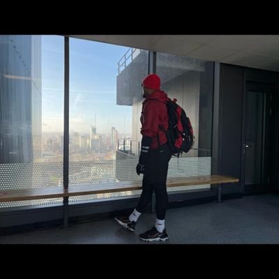 simbaleonumber6's profile picture. 
