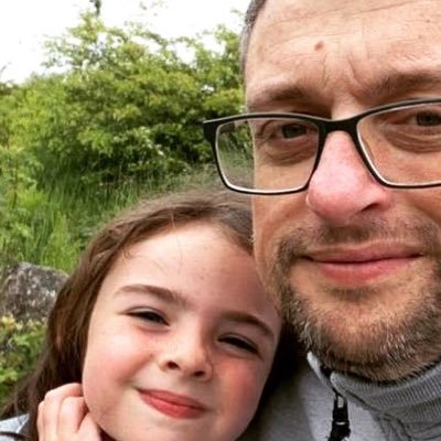 rozza2202's profile picture. Head chef with a love of music aiming to teach.