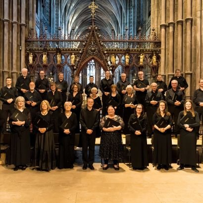 Chamber Choir of @LichfieldCath. Amateur choir with professional standards. Services, concerts, broadcasts, recordings, weddings, funerals. @martyn_rawles DOM