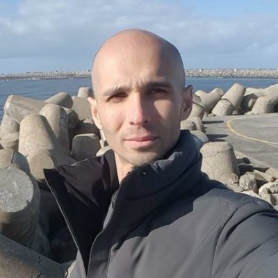 A passionate inventor seeing the world through the synergy between science and spirituality with the purpose of transmuting the codes of nature into technology.