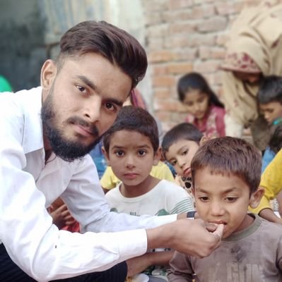 I am distributing  the food  them needed poor and orphaned children's and  many poor family I distributed keep remember me and them children's 🥺🥺 in your pray