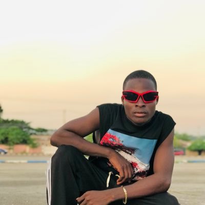 Song  writer ✍️ #stage performing artist #arewa #