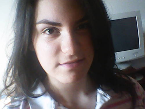 mageniia's profile picture. Apaixonada por música. Não tanto quanto pelo Johnny Depp.