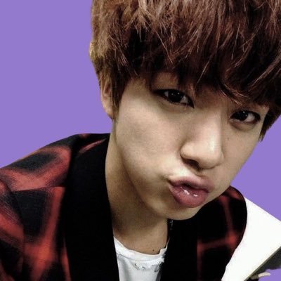 nicolevillaa_'s profile picture. 