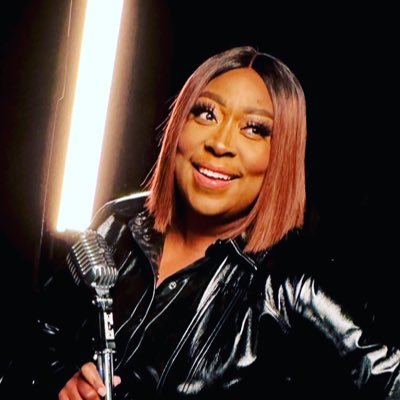 LoniLove Profile Picture