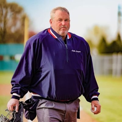 umpire021's profile picture. There are 2 types of people in the world, leaders and followers..what are you?