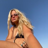Æ (@alexaabrunella) 's Twitter Profile