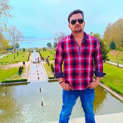 roshank21145605's profile picture. 
