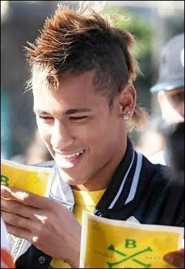 TheNeymaras's profile picture. Fc criado ao meu @NeyJunior_92 . Sou Team Neymar
 Since: 25/05/2011 ... http://t.co/2yvyR77Zmh