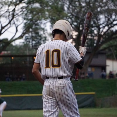 Mililani High School 2026 | MIF | 5’7 130lbs | R/R | keakaalana@icloud.com | (808) 343-3805