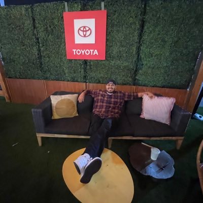 Cesaito53's profile picture. 