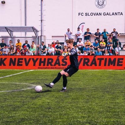 22 • @SpursOfficial ST Holder • @hailshamtownfc goalkeeper 🧤• @seafordtownfc U18 coach ⚽️ •