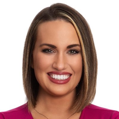 Former Good Morning Indiana Anchor and Reporter @wrtv turned PR + Marketing Specialist | INDY native | Fbook: Lauren Casey, RTV6